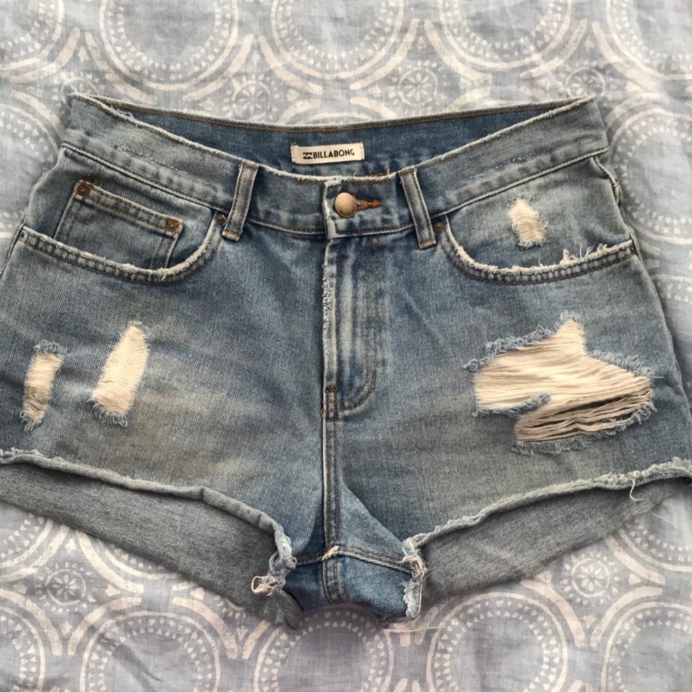 Billabong Jean shorts cutoffs size 28”